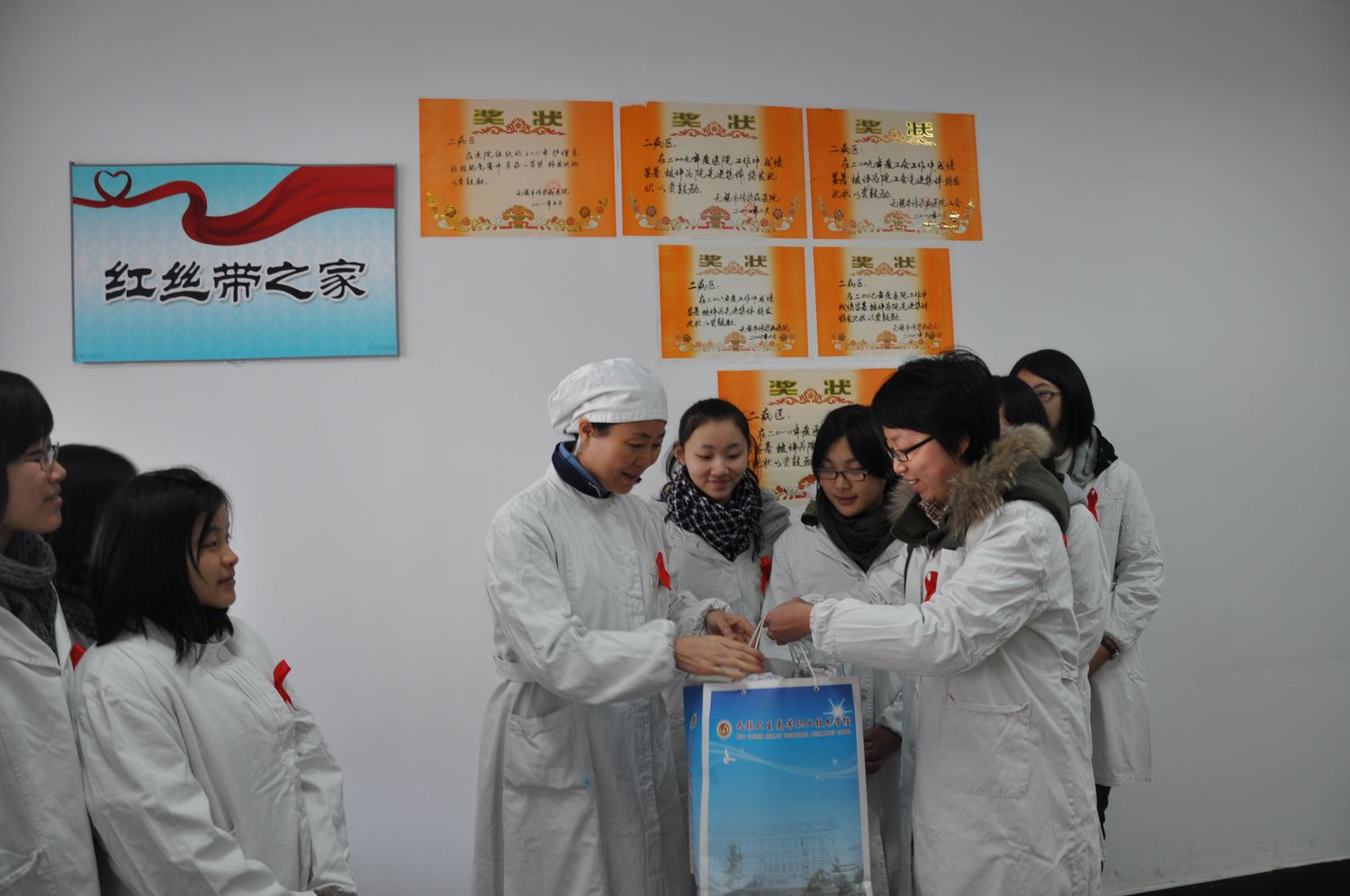 2011120509490428.jpg